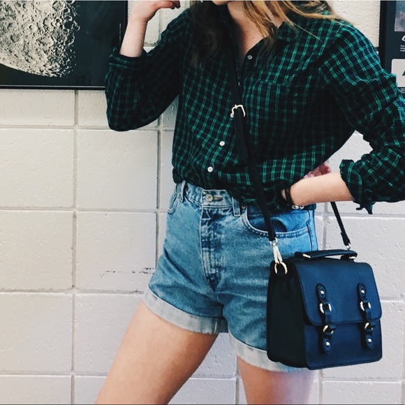 Vintage High Waisted Denim Shorts - Picture 3 of 10